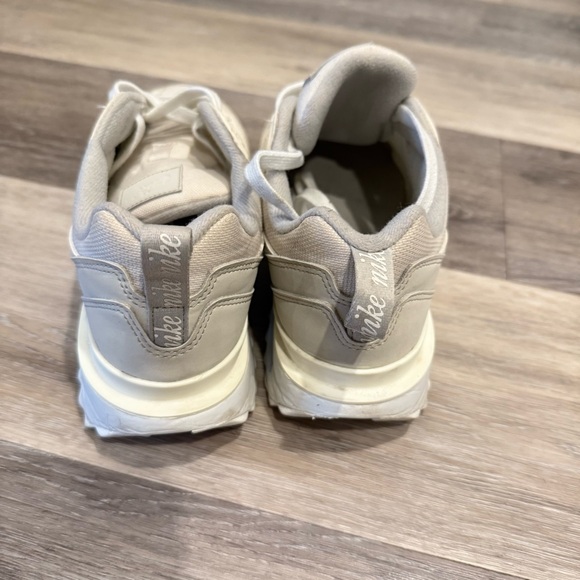 Nike Air Max Dawn, W 8 - Picture 5 of 8